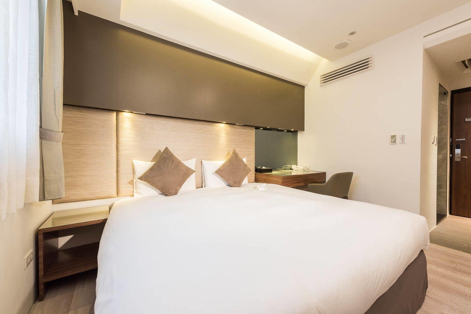 Shin Yuan Park Hotel Hsinchu stad Exteriör bild